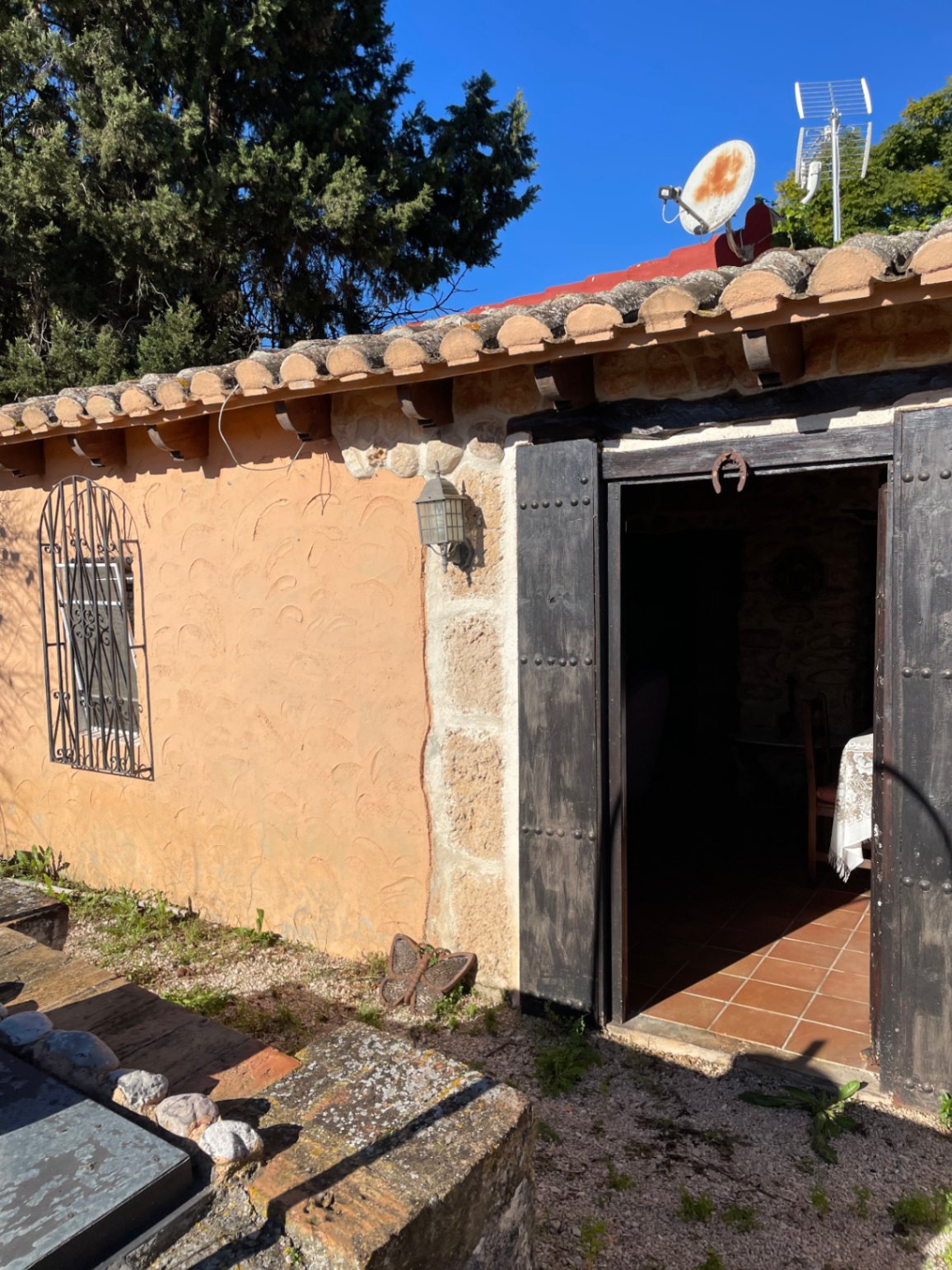 Se alquila para todo el año casa en Pamis