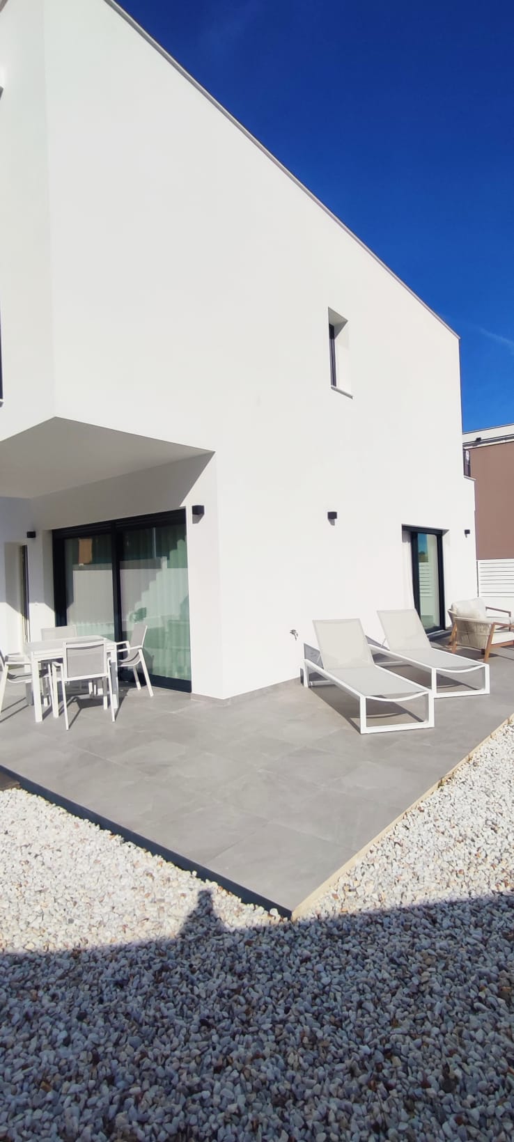 CHALET INDEPENDIENTE DE NUEVA CONSTRUCCIÓN