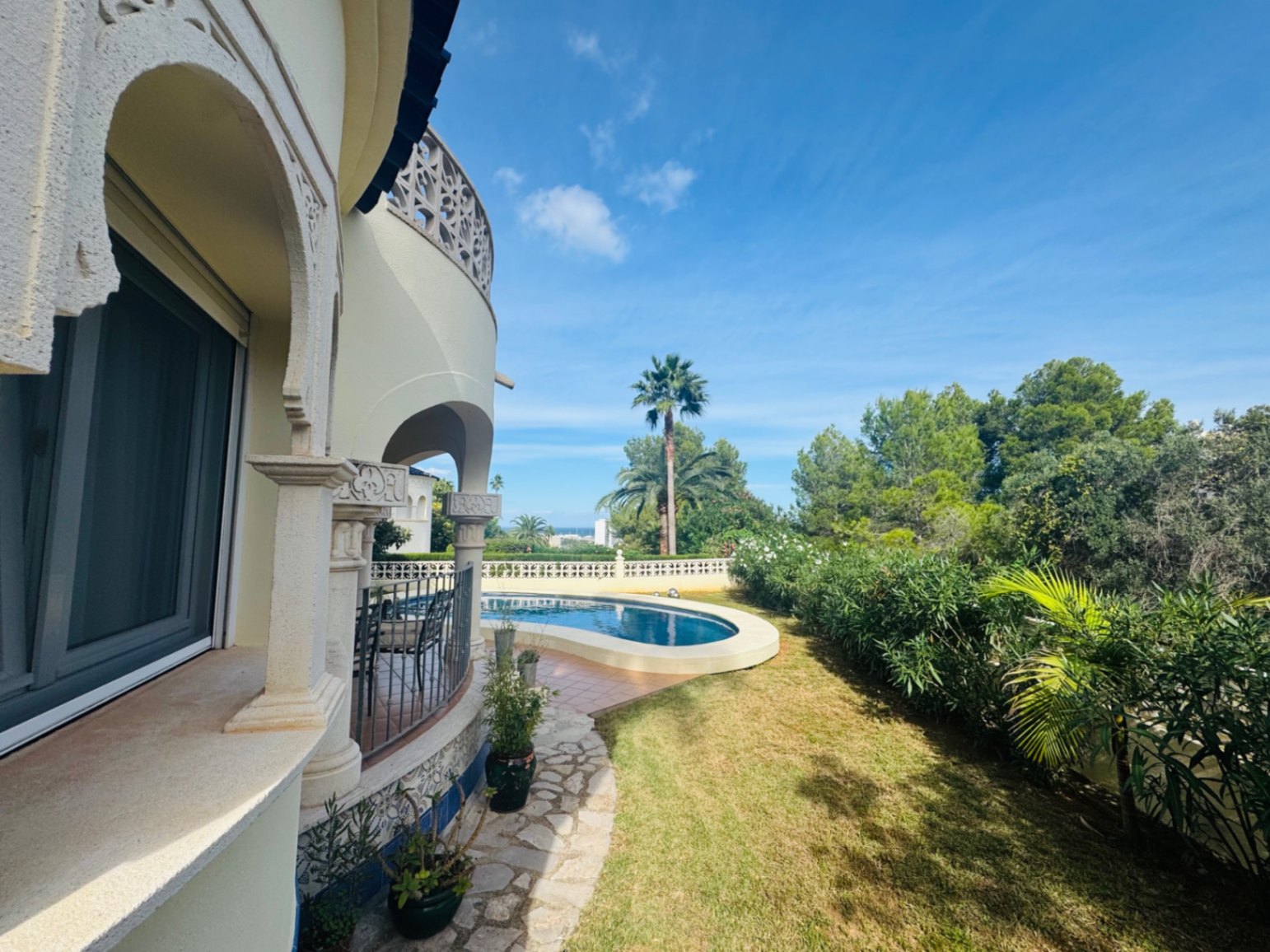 Chalet independiente en el mongo denia