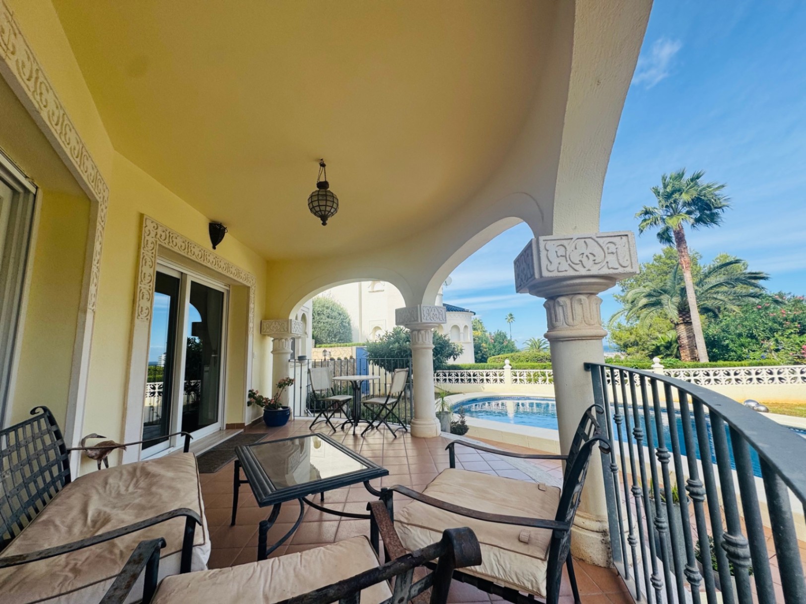 Chalet independiente en el mongo denia