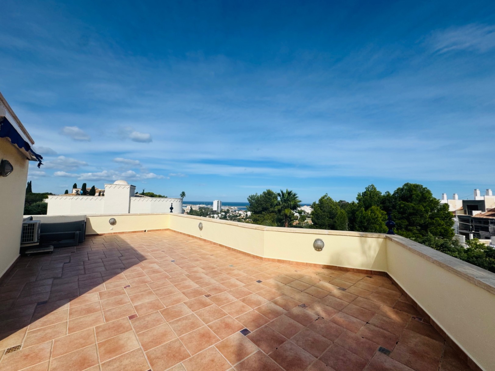 Chalet independiente en el mongo denia