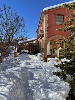 CASA RUSTICA DE CUATRO DORMITORIOS EN MANZANERA, TERUEL