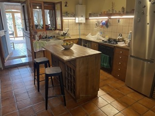 CASA RUSTICA DE CUATRO DORMITORIOS EN MANZANERA, TERUEL