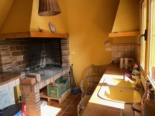 CASA RUSTICA DE CUATRO DORMITORIOS EN MANZANERA, TERUEL