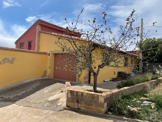CASA RUSTICA DE CUATRO DORMITORIOS EN MANZANERA, TERUEL