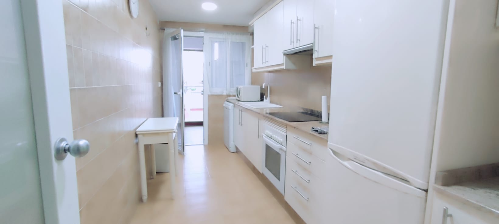 APARTAMENTO EN ALQUILER 