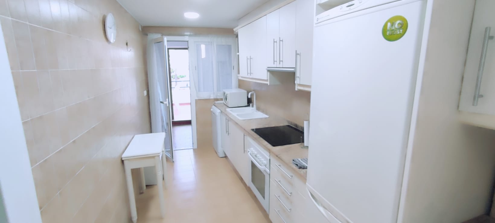 APARTAMENTO EN ALQUILER 