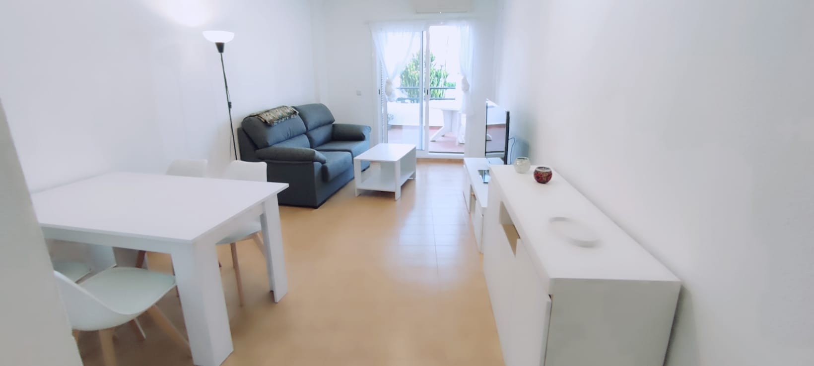 APARTAMENTO EN ALQUILER 