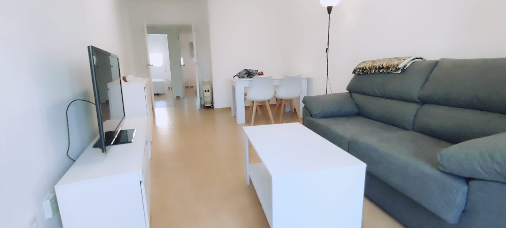 APARTAMENTO EN ALQUILER 