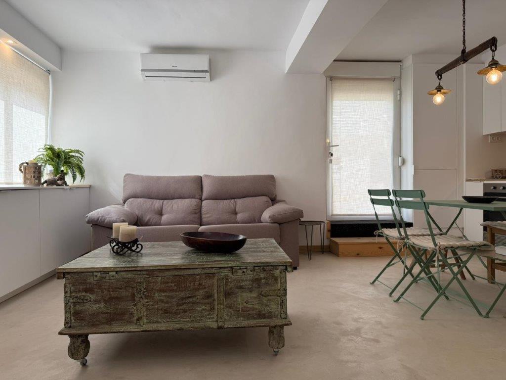 APARTAMENTO TIPO ESTUDIO EN LAS MARINAS