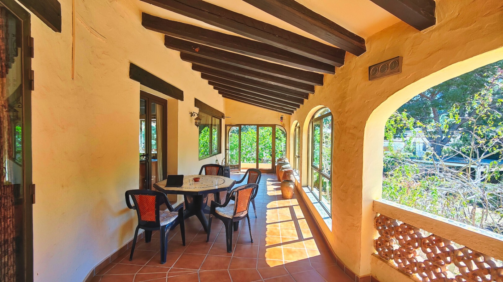Chalet independiente estilo rustico a 400 Metros de la playa