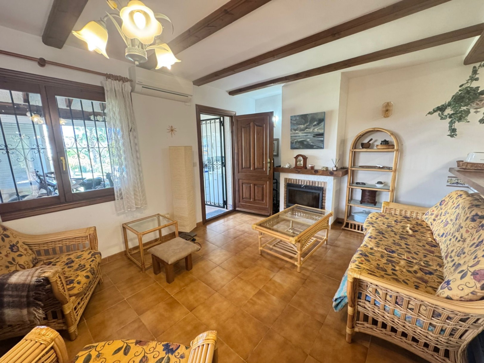 Chalet adosado en venta en Calle Neptú.