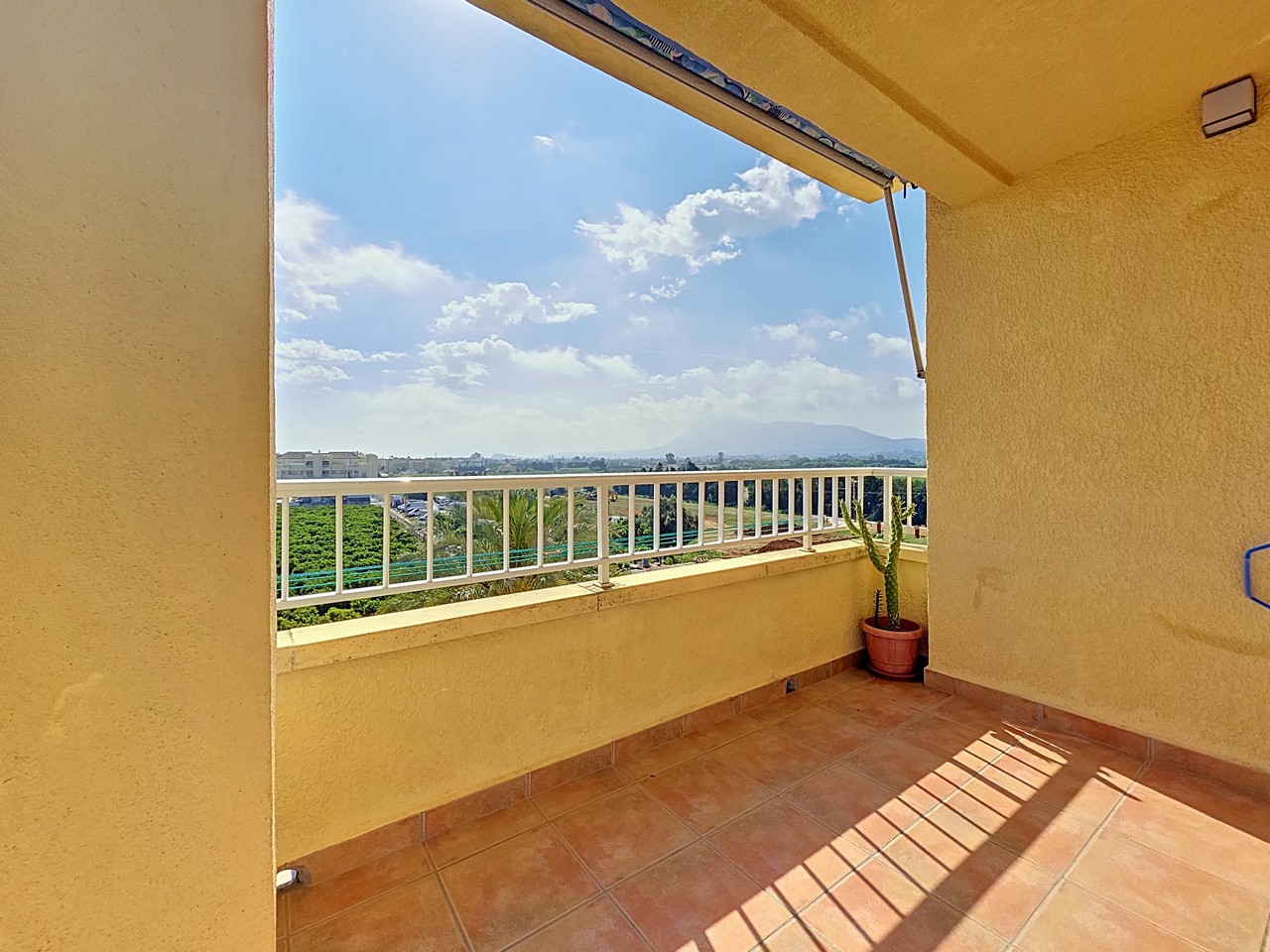 Estudio en venta en Denia