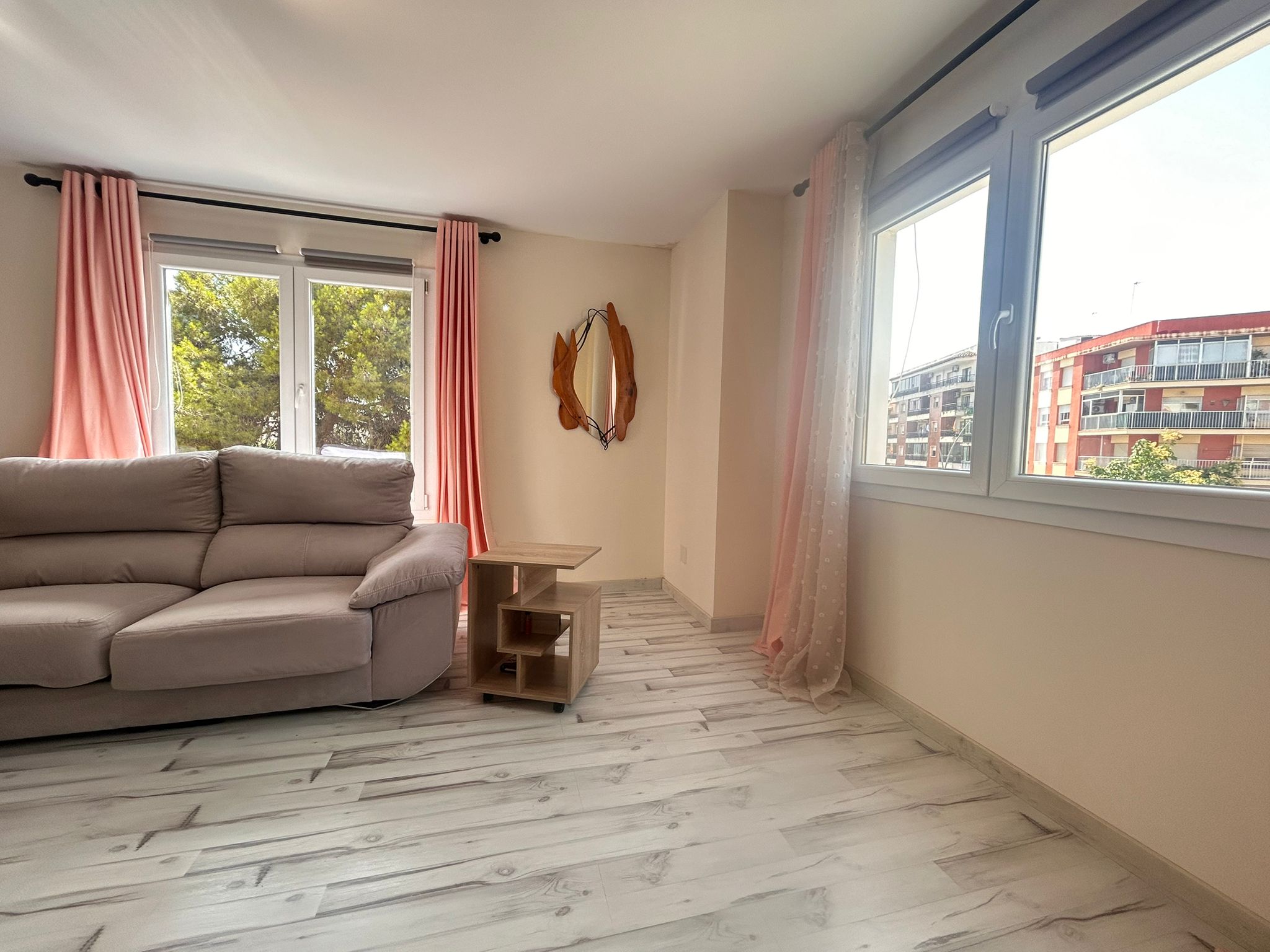 PISO EN VENTA EN EL CENTRO DE DENIA