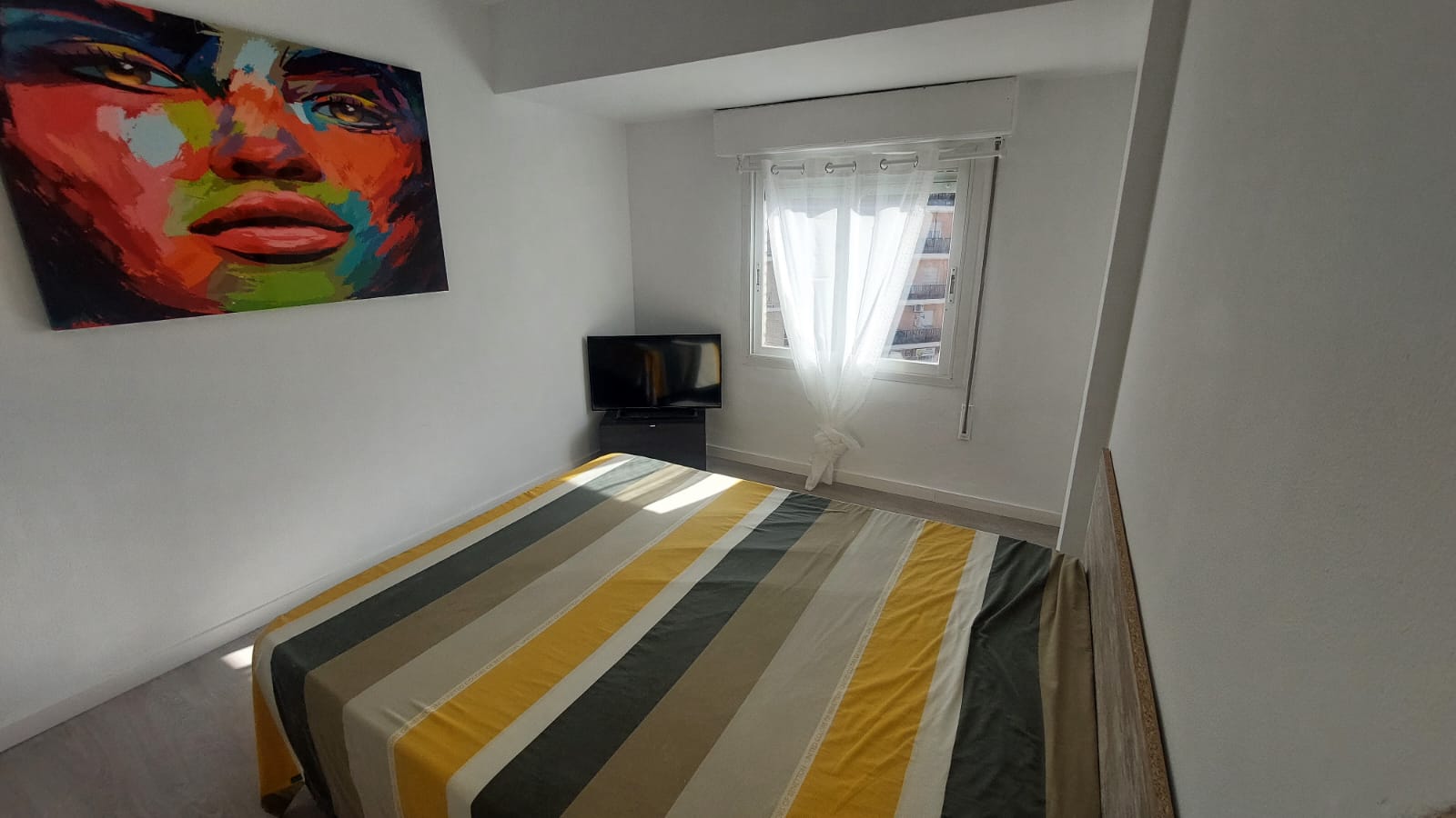 PISO DE TRES DORMITORIOS EN VENTA EN DENIA