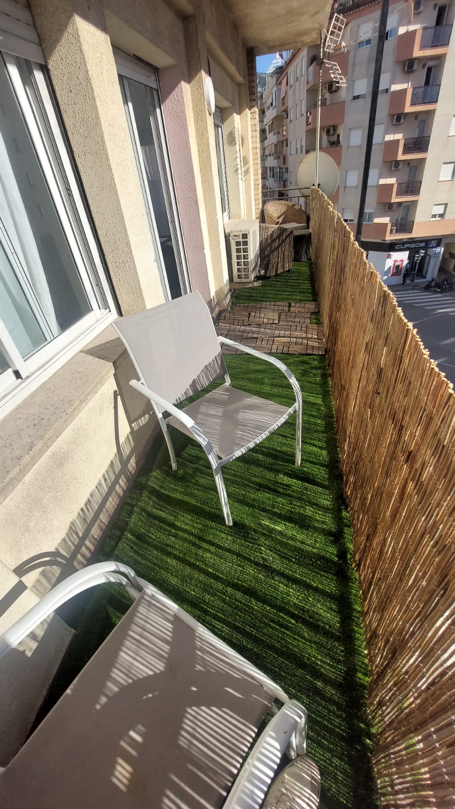 PISO DE TRES DORMITORIOS EN VENTA EN DENIA