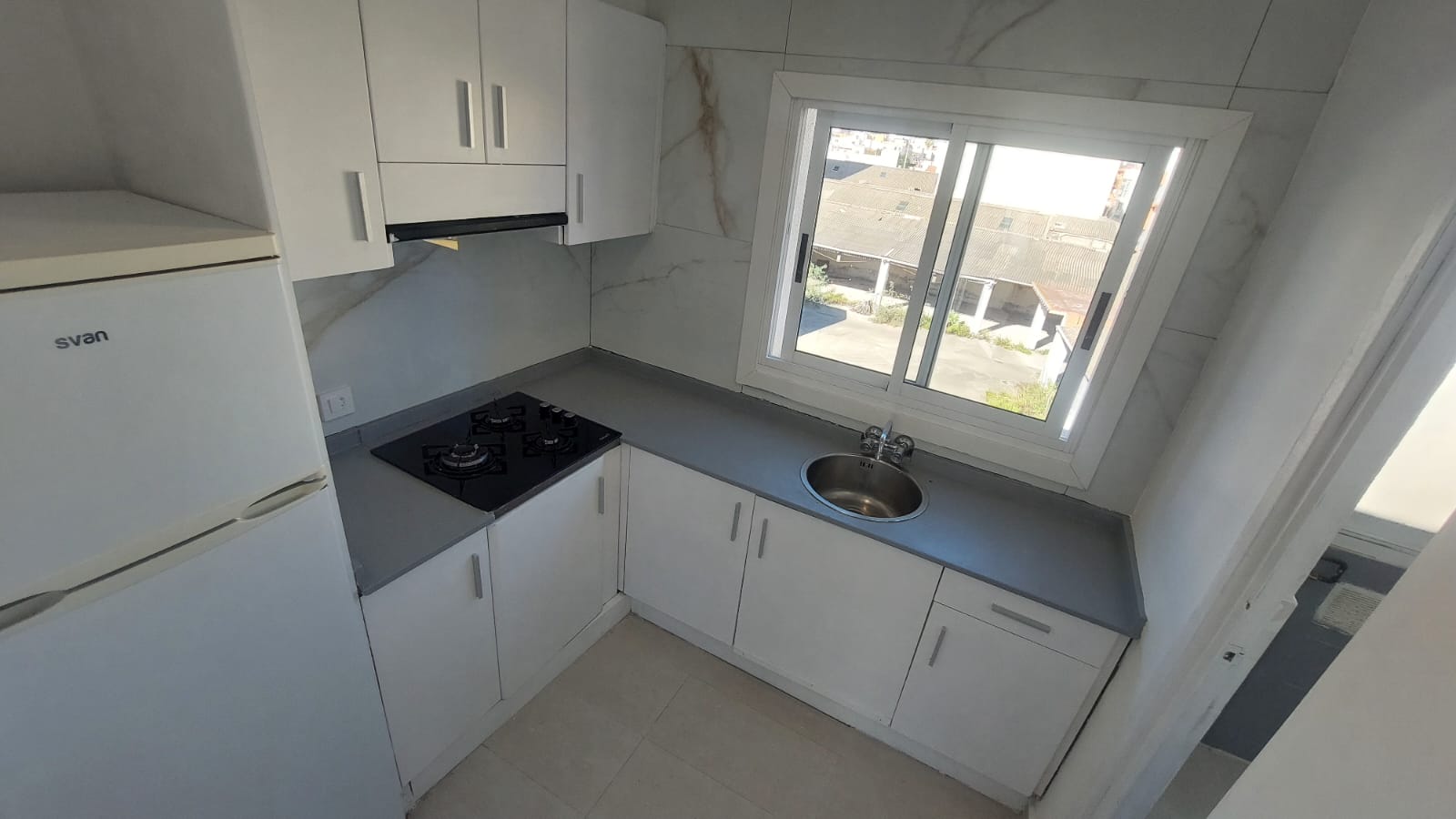 PISO DE TRES DORMITORIOS EN VENTA EN DENIA