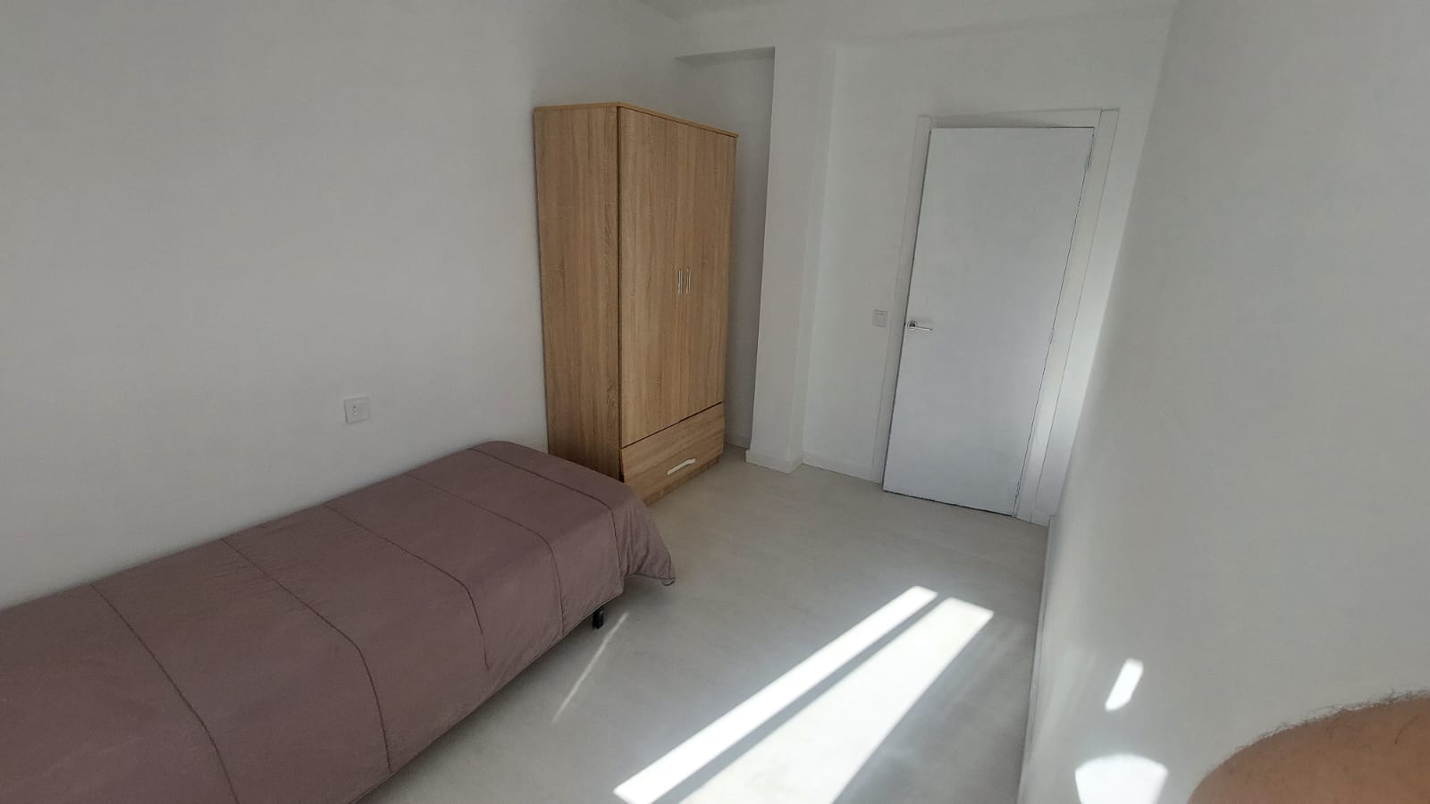 PISO DE TRES DORMITORIOS EN VENTA EN DENIA