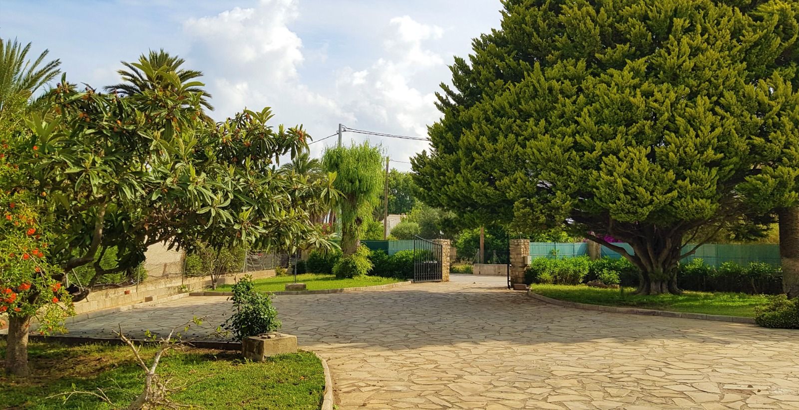 CHALET MIT POOL IN ONDARA