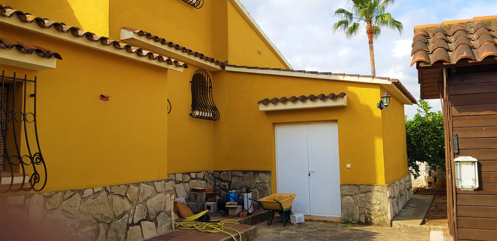 CHALET MIT POOL IN ONDARA