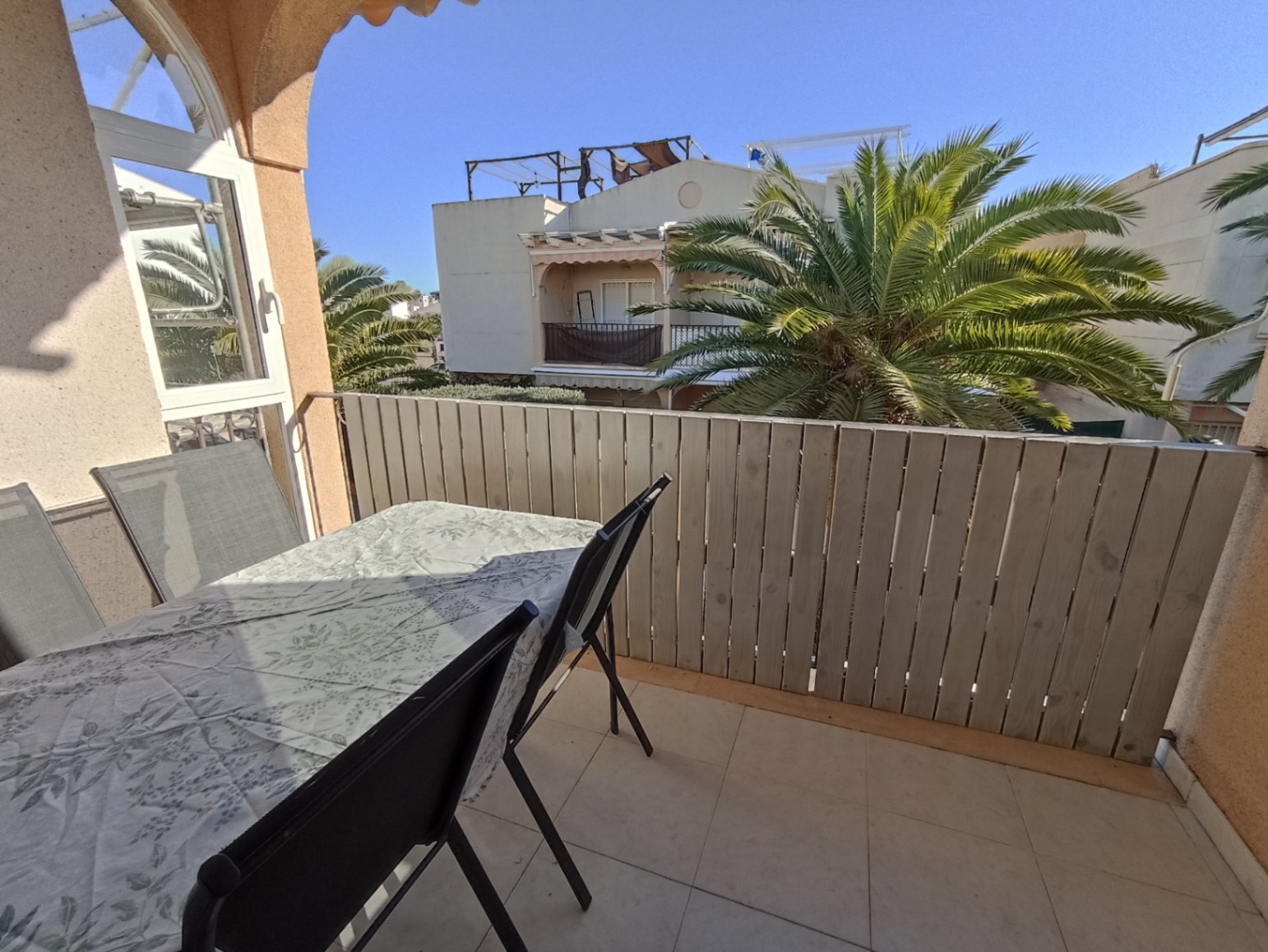 APARTAMENTO A LA VENTA EN LA PLAYA DE DENIA