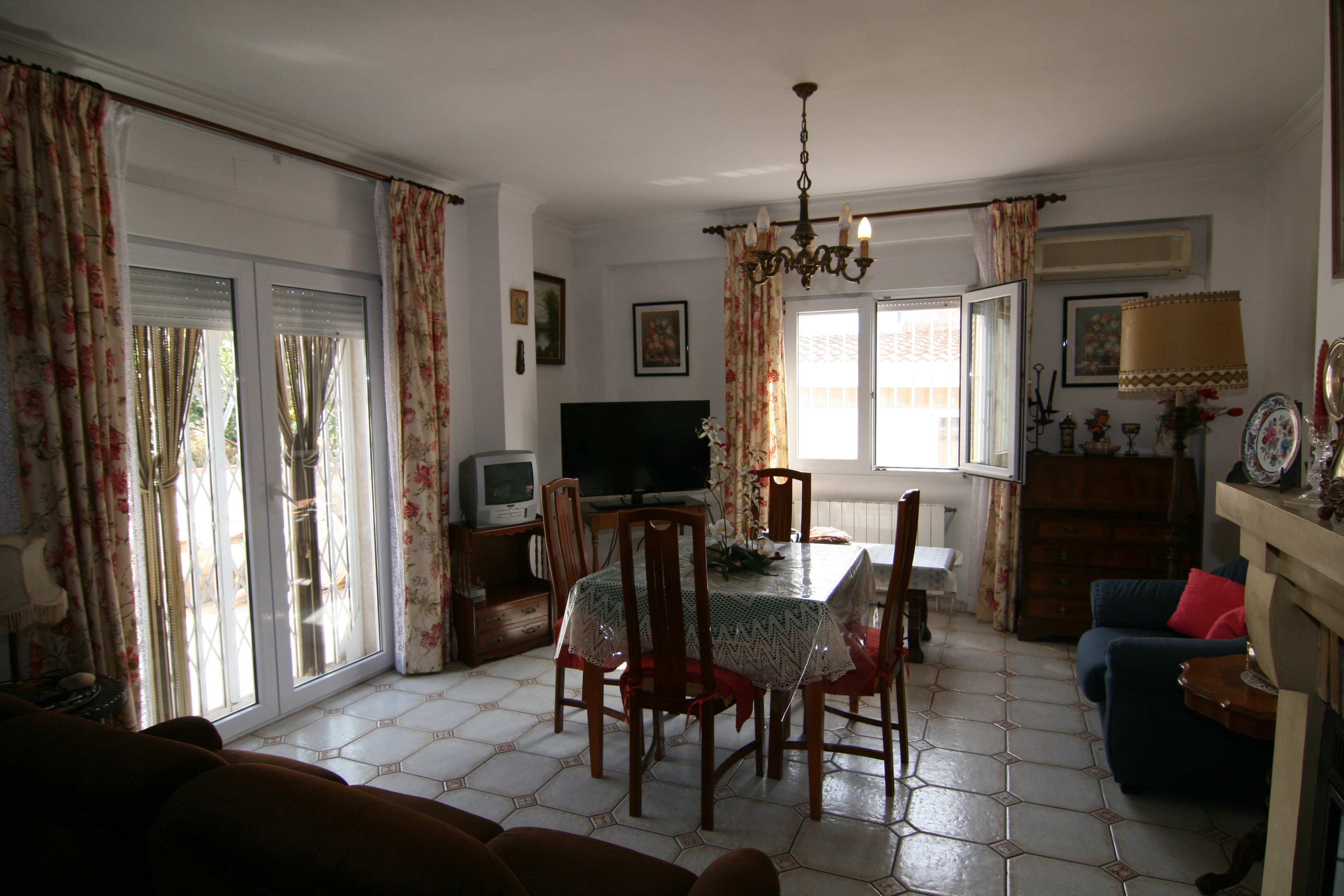 CHALET DEVESES, DÉNIA