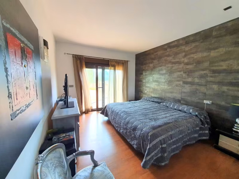 CASA EN DÉNIA, CORRAL DE CALAFAT